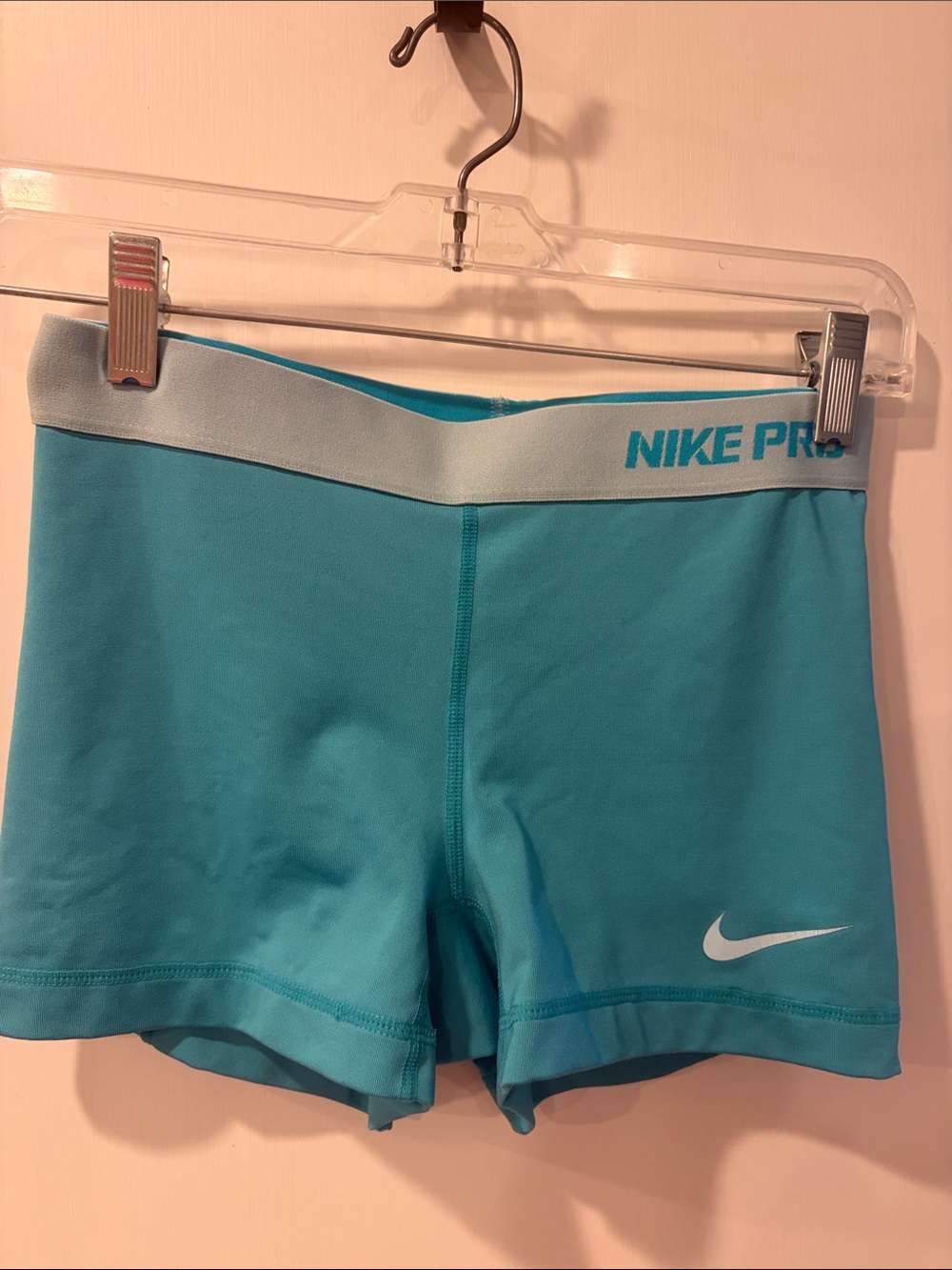Nike Pro Aqua Turquoise Women's Compression Shorts fitted small